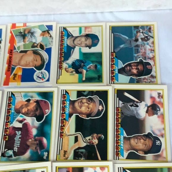 Bundle of Baseball Cards Lot 320 - Picture 3 of 5